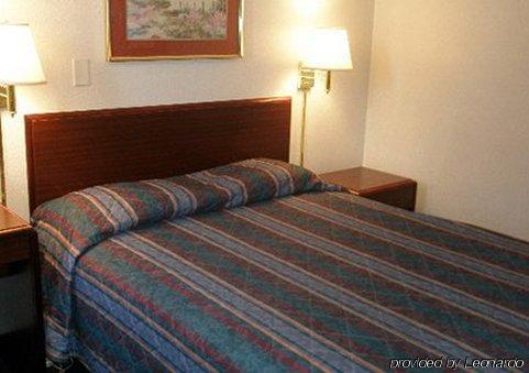 Value Inn & Suites Salina Esterno foto